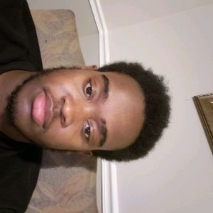 Meet your Posher, Gregory